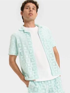 NWT Small Mint Green Resort Crochet button up Shirt Collared